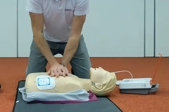 CPR, defibrillator use and the EMT Madrid project